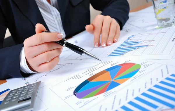 Azərbaycan iqtisadiyyatı 1 %-ə yaxın böyüyüb