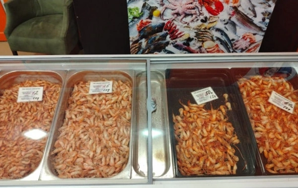 Saxta krevetka satışı barədə yayılan məlumat əsasında araşdırma aparılıb