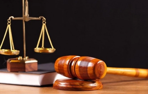 Yekaterinburqda qətl işi üzrə təqsirləndirilən azərbaycanlıların həbs müddəti uzadıldı