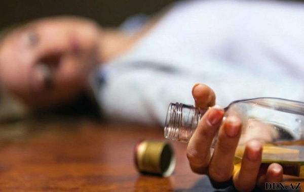 Şirvanda qadın sirkədən zəhərlənib öldü