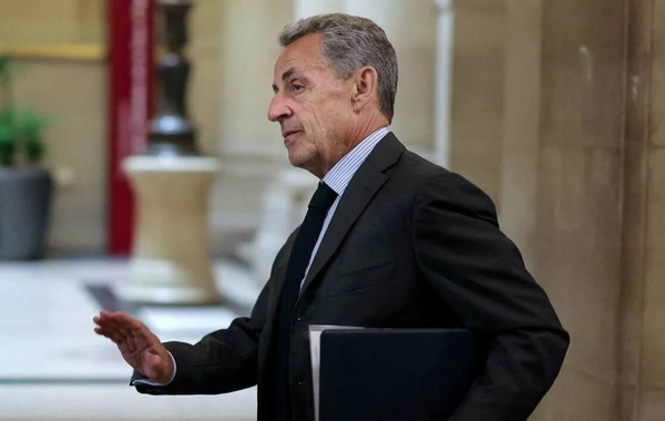 Sarkozi şərti azadlığa buraxıldı