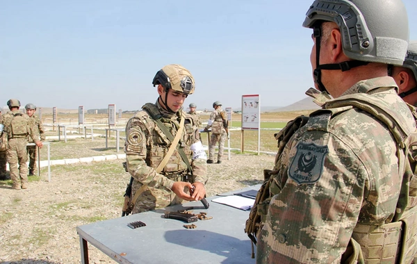 Təlim toplanışında hərbi vəzifəlilərə nə öyrədildi?