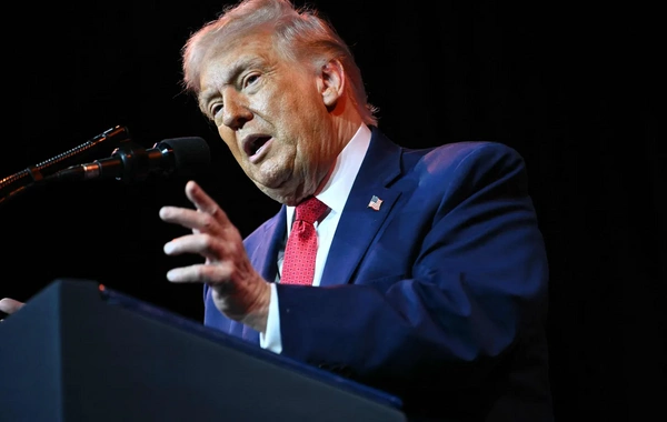 Трамп: США сильно ударят по Ирану в случае гибели демонстрантов