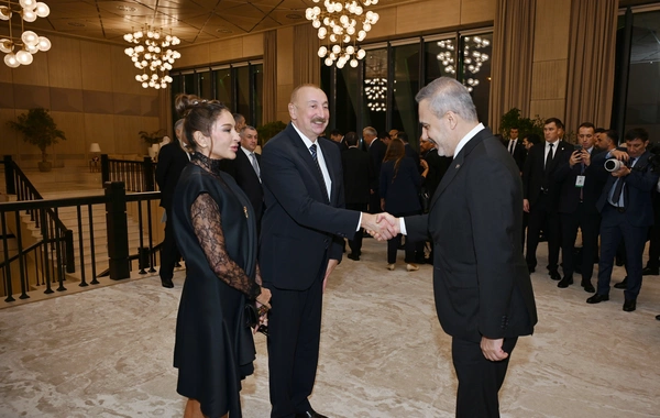Prezident İlham Əliyevin adından AQEM-in 7-ci Zirvə Görüşünün iştirakçılarının şərəfinə şam yeməyi verilib