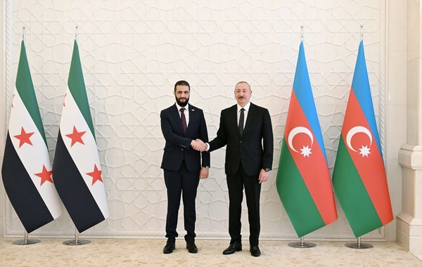 Prezident İlham Əliyevin Suriyanın keçid dövrü Prezidenti ilə geniş tərkibdə görüşü olub