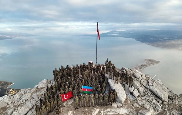 Türkiyədə Azərbaycan hərbçilərinin iştirakı ilə keçirilən kurs başa çatıb