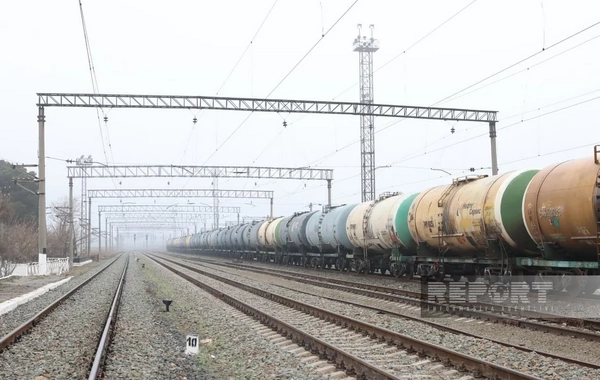 Azərbaycandan Ermənistana 4 500 tona yaxın dizel yanacağı Güzdəkdən yola salınır