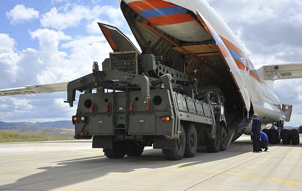 Türkiyə Rusiyadan aldığı S-400-ləri başqa ölkəyə satıb?