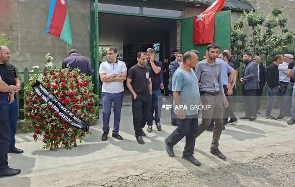 Azov dənizində gəmiyə dron hücumunda həlak olan Fuad Orucov Xaçmazda dəfn edilib