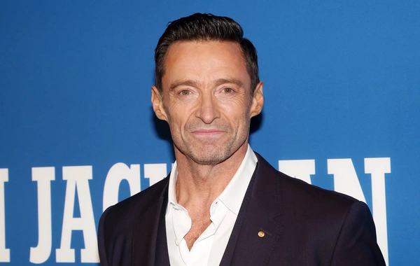 Хью Джекмана осудили за комплимент возлюбленной