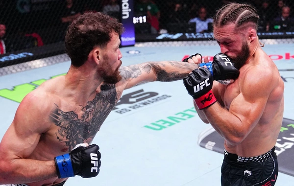 Rafael Fiziyev UFC-də məğlubiyyətlə üzləşdi