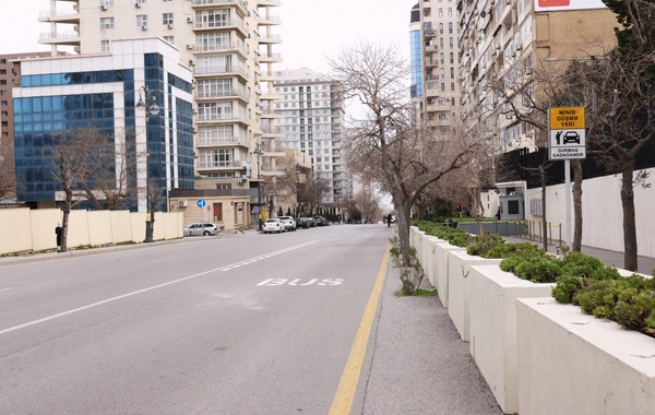 Bakıda avtobus zolaqlarında yeni minib-düşmə yerləri yaradılıb