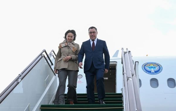 Qırğızıstan Prezidenti Azərbaycana səfərə gəlib
