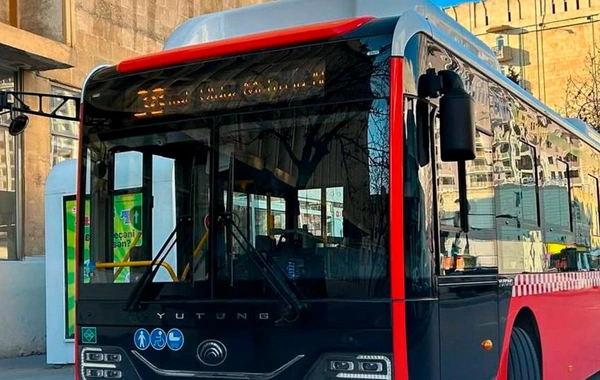 Bakıda bu avtobuslarla bağlı PROBLEM - Rus dilində...