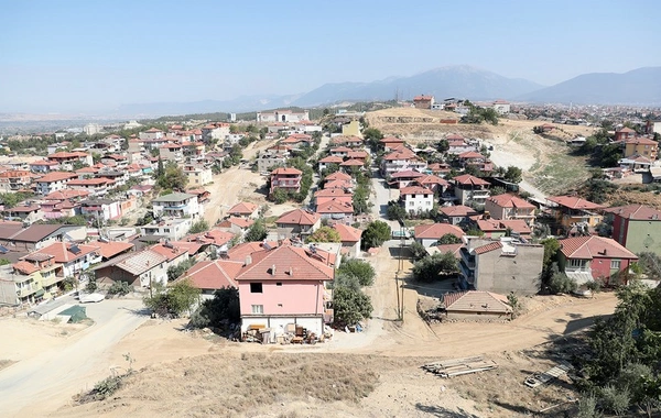 MP named the number of houses without documents in Baku