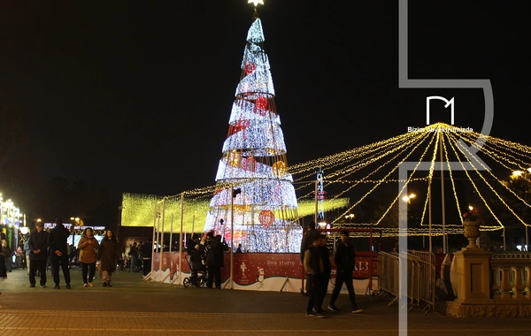 Dənizkənarı Bulvar Yeni İlə xüsusi hazırlaşıb - Bu dəfə Buz Meydançası da olacaq