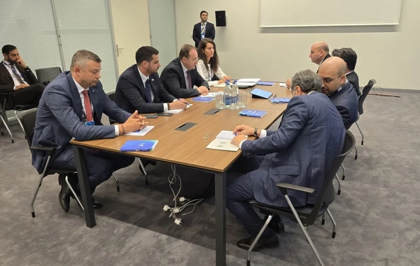 Azərbaycan və Slovakiya qaz tədarükü ilə bağlı danışıqlar aparıb