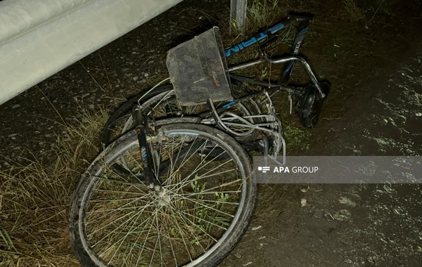 Bakı-Qazax yolunda avtomobil velosipedçini vuraraq öldürüb