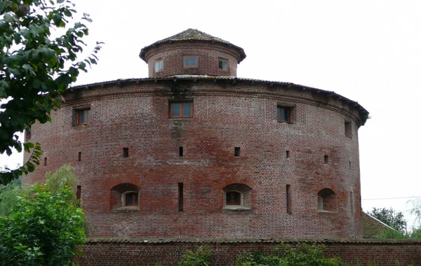 Lənkərandakı Dairəvi qalada bərpa işlərinə başlanılıb