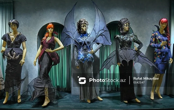 Azərbaycanın ilk moda muzeyində göz oxşayan, fərqli nümunələr