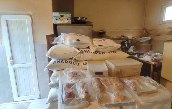 Nərimanov rayonunda unlu qənnadı məmulatlarının emalı müəssisəsində istehsal dayandırılıb