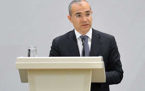 Mikayıl Cabbarov Konstitusiya Günü ilə əlaqədar paylaşım edib