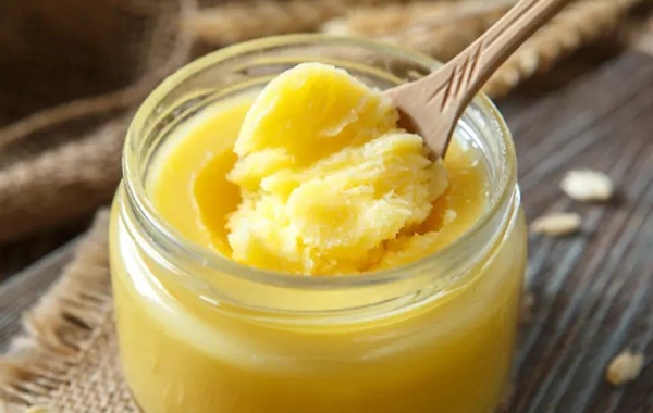 Как правильно выбрать топленое масло в магазине - Поясняет эксперт