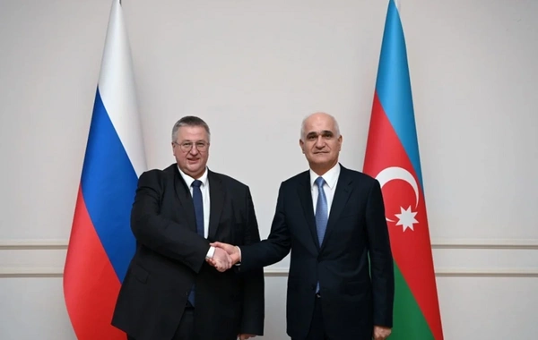 Azərbaycan və Rusiya rəsmiləri Şimal-Cənub Dəhlizinin inkişafını müzakirə ediblər