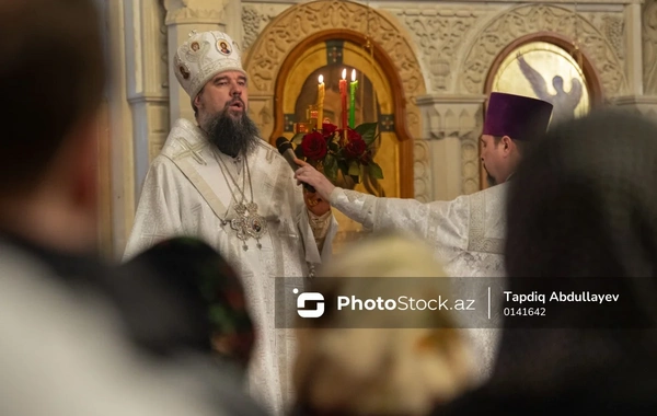 Müqəddəs Mürdaşıyan Zənənlər Kafedral kilsəsində Pasxa bayramından FOTOREPORTAJ