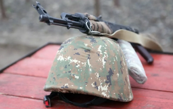 Ermənistanda əsgər güllə yarasından ölüb