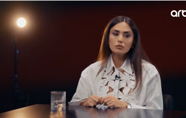 Pərvin Abıyeva: Məni yoldan keçəndə kəşf ediblər