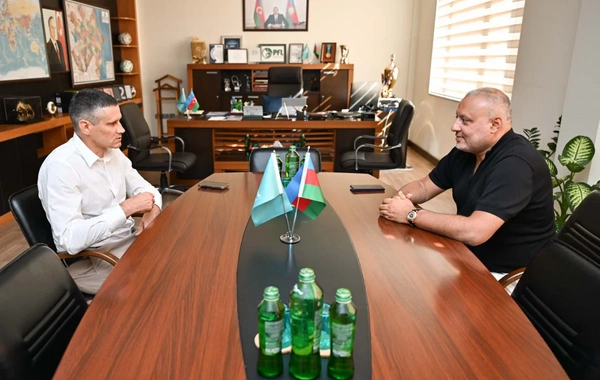 Darko Ramovs Peşəkar Futbol Liqasının qonağı olub