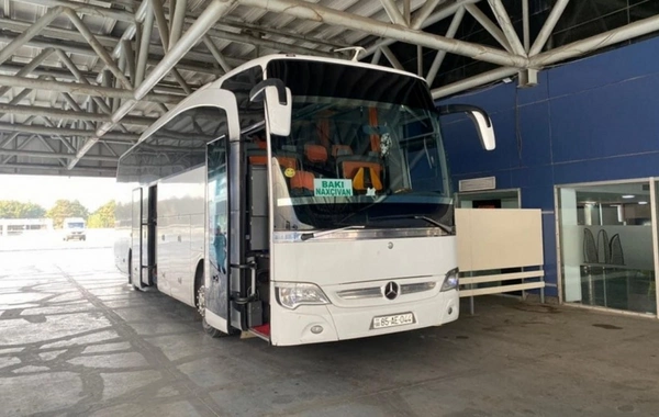 Приостановлена деятельность автобусных рейсов Баку - Нахчыван - Баку