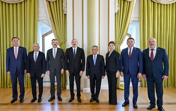 Prezident İlham Əliyev TDT-yə üzv ölkələrin təhlükəsizlik üzrə rəhbər şəxslərini qəbul edib