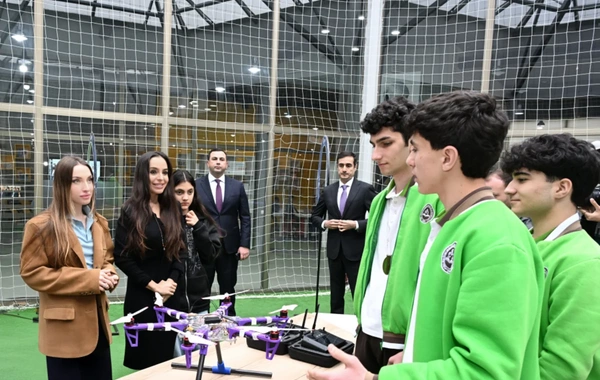 Leyla Əliyeva və Alyona Əliyeva Qubada internat tipli ümumtəhsil məktəbini və STEAM mərkəzini ziyarət ediblər