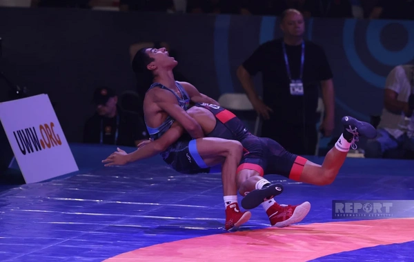 Abdurrahman Hüseynli dünya çempionatında gümüş medal qazanıb