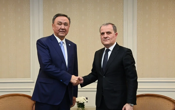 Ceyhun Bayramov TDT-nin Baş katibi ilə İranın Naxçıvana dron hücumlarını müzakirə edib