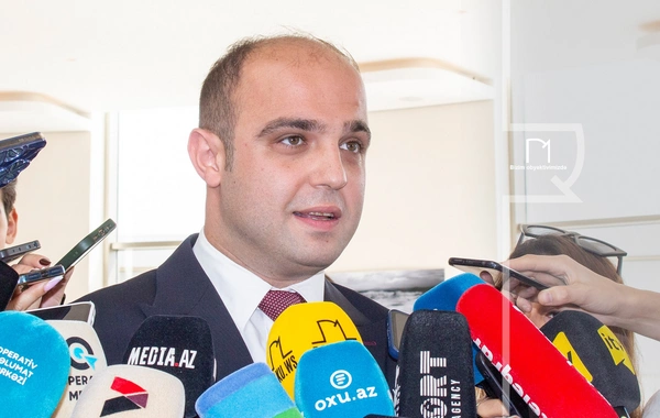 Turistləri heyran qoyan DİYAR: Alov, neft və palçığın qovuşduğu məkandan FOTOREPORTAJ
