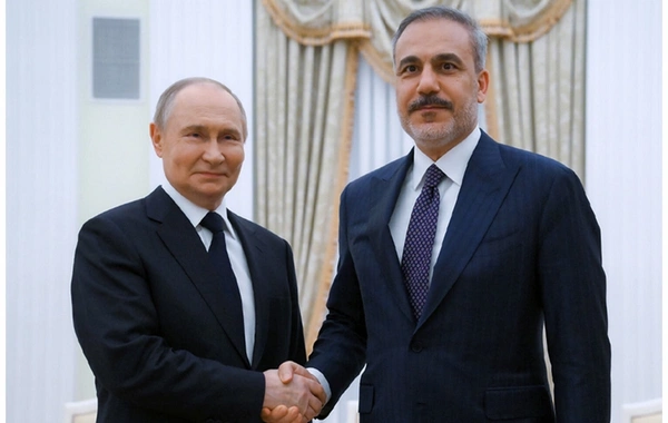 Fidan: Putin müəyyən şərtlər daxilində Ukraynada atəşkəsə hazırdır