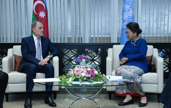 Ceyhun Bayramov UNESCAP rəsmisi ilə əməkdaşlıq perspektivlərini müzakirə edib