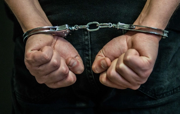 Sabunçuda evlərdən 25 min manatlıq oğurluq edən şəxs saxlanılıb