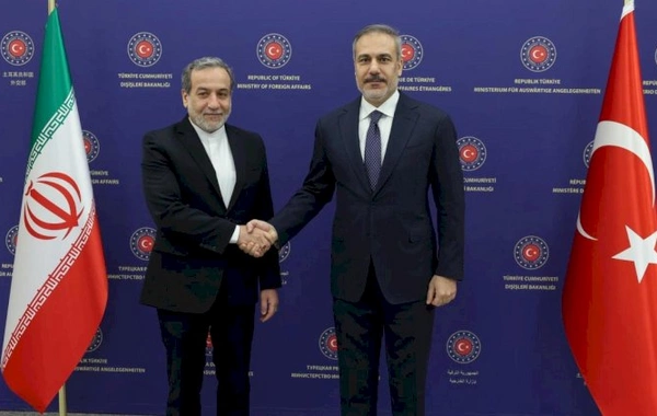 Hakan Fidan və Abbas Əraqçı arasında telefon danışığı olub