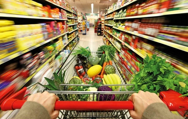 Əhalinin gəlirlərinin yarısı ərzaq məhsullarına xərclənir