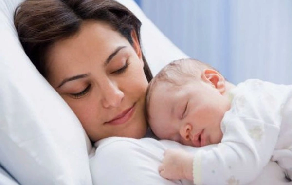 Azərbaycanda analarının soyadını götürən uşaqların sayı AÇIQLANDI