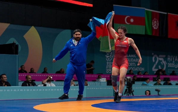 Азербайджанская женщина-борец выиграла золото Исламиады