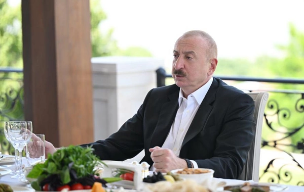 Prezident İlham Əliyev Qurbanqulu Berdiməhəmmədovun səfəri ilə bağlı paylaşım edib