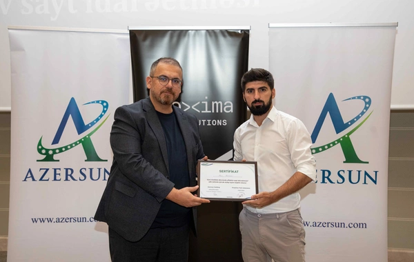 "Azərsun Holdinq"  "Süni intellekt dövründə effektiv sayt idarəetməsi" mövzusunda təlim keçirib