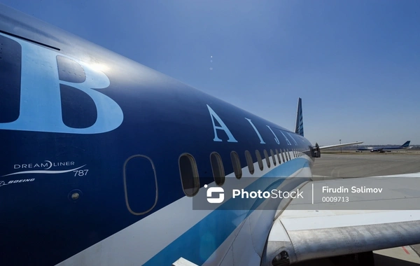 В AZAL пояснили, в каких случаях за некоторые места в самолете нужно доплачивать