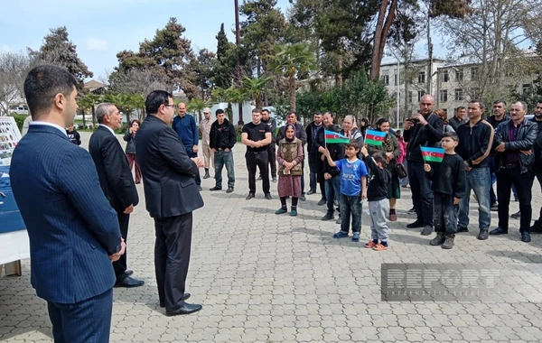 Növbəti köç karvanı Xocavəndə çatıb, açarlar təqdim edilib