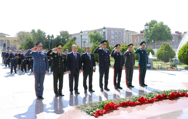 Naxçıvanda Ümummilli Lider Heydər Əliyevin anadan olmasının 103-cü ildönümü qeyd edilib